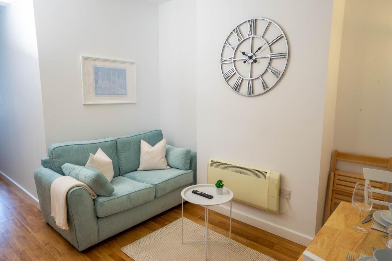 Vibrant City Centre - King Bed, Entire Apartment Cambridge  Exterior photo